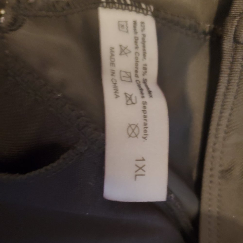 Shein - Picture 5 of 5